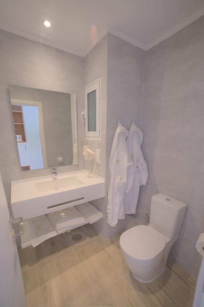 Elea Beach Hotel - Снимка 4