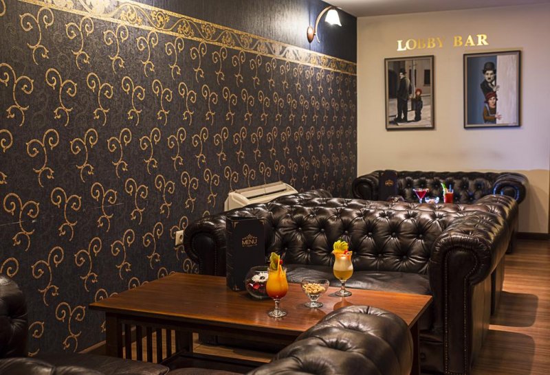 Хотел Гранд Рояле - Снимка 7