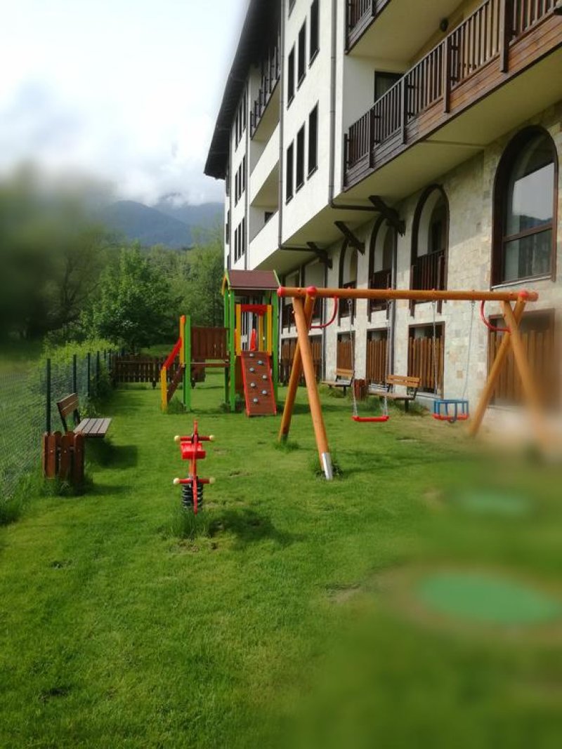 Хотел Гранд Рояле - Снимка 9