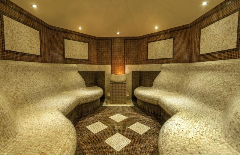 Хотел Гранд Рояле - Снимка 2