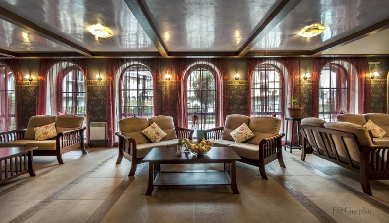 Хотел Гранд Рояле - Снимка 8