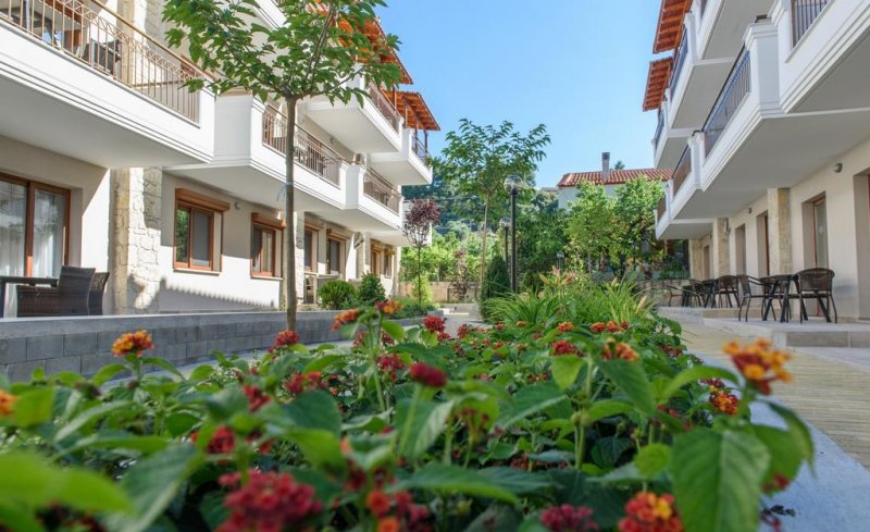 Apanemia by Flegra Hotels - Снимка 2