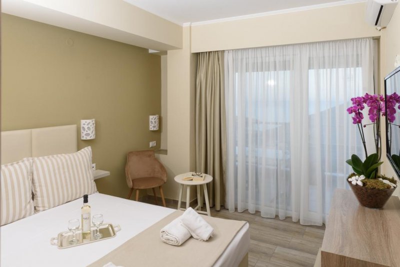 Ammos Beach Studios and Suites - Снимка 11