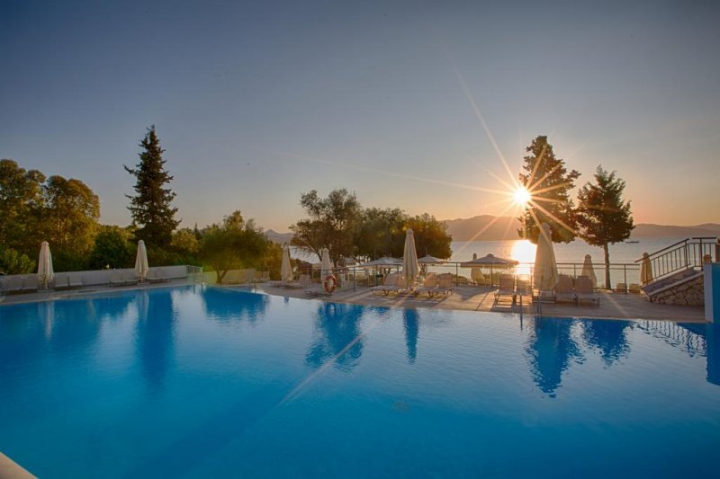 Porto Galini Seaside Resort & Spa - Снимка 7