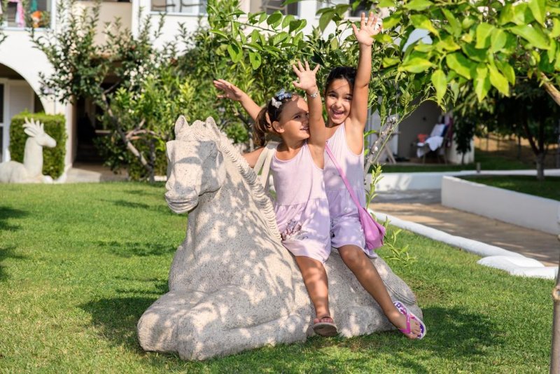 Alexandra Beach Spa Resort - Снимка 8