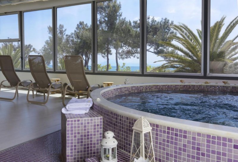 Alexandra Beach Spa Resort - Снимка 11