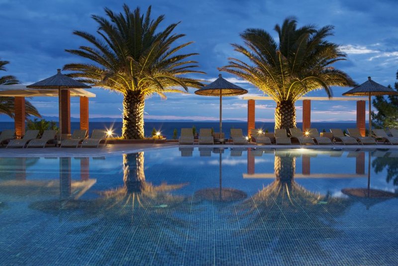 Alexandra Beach Spa Resort - Снимка 8