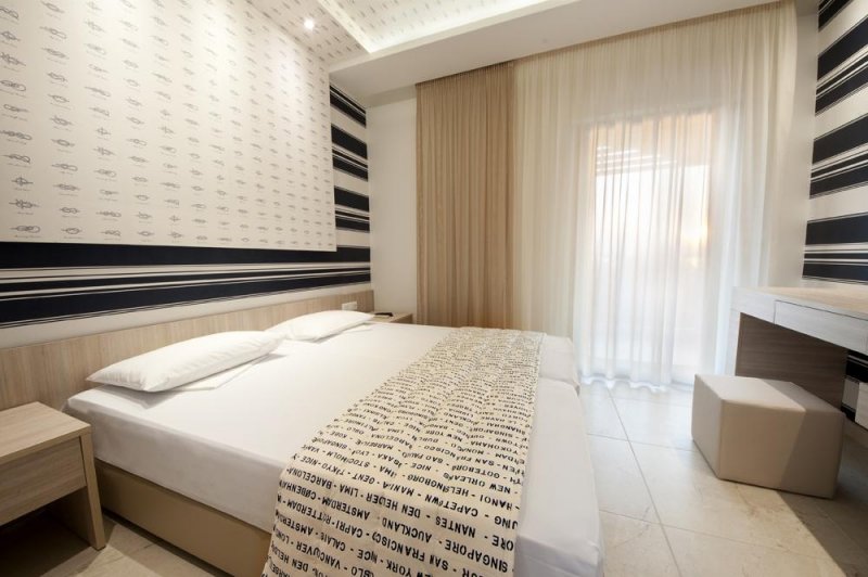 Louloudis Fresh Hotel - Снимка 3