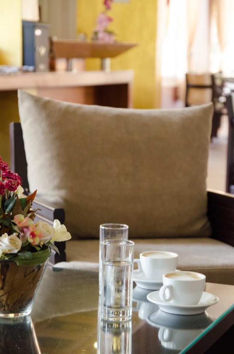 Athos Hotel - Снимка 9