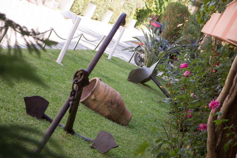 Athos Hotel - Снимка 4