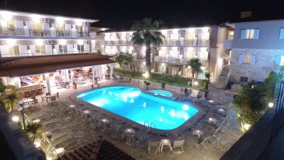 Sarantis Hotel - Снимка 7