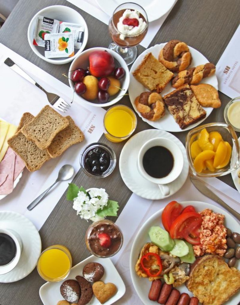 Sarantis Hotel - Снимка 4