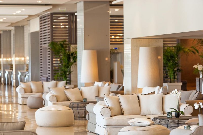 Sani Beach Hotel & Spa - Снимка 2