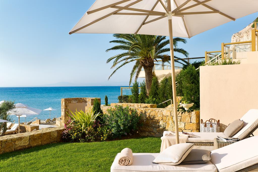 Ранни резервации: 5 нощувки със закуски и вечери в Sani Beach Hotel & SPA 5*, Халкидики, Гърция през Май! - Снимка 43