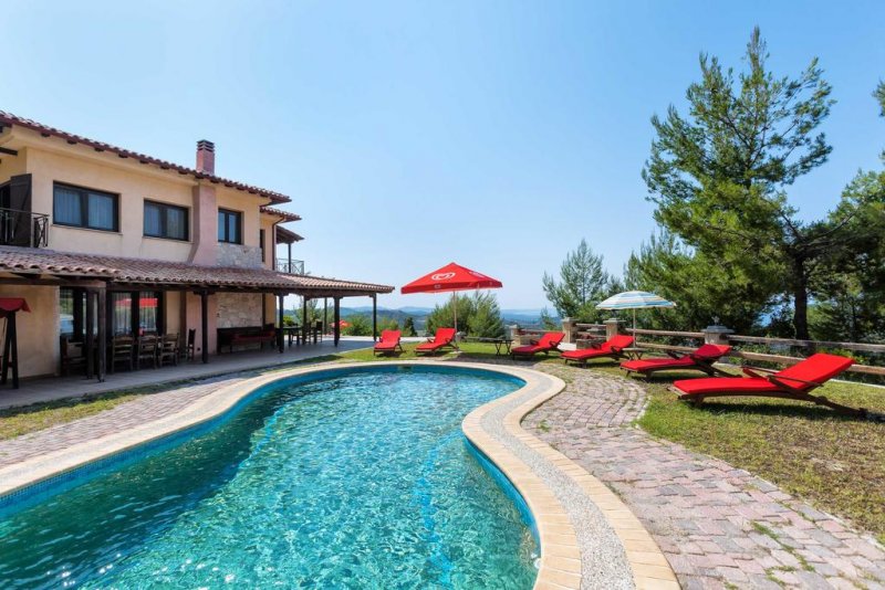 Akritas Ef Zin Villas & Suite - Снимка 3