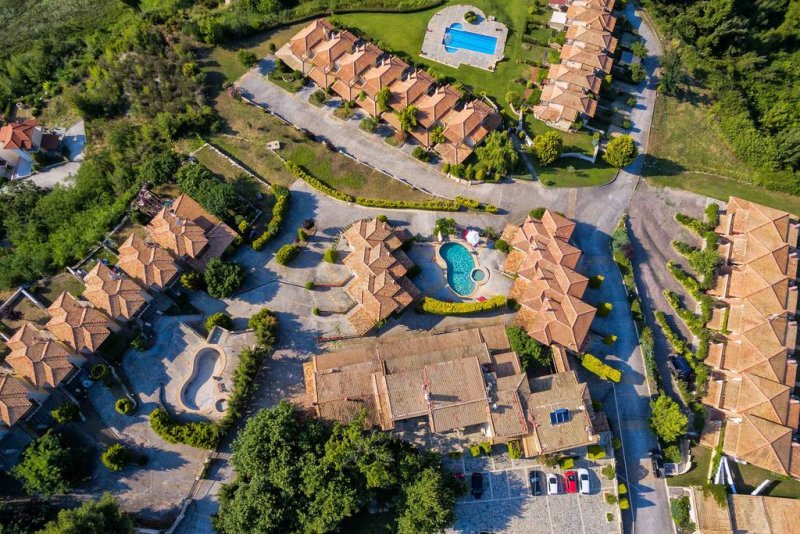 Akritas Ef Zin Villas & Suite - Снимка 1