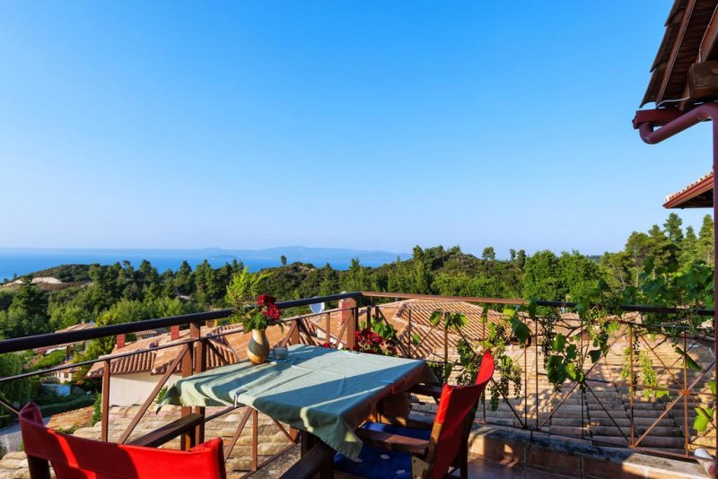 Akritas Ef Zin Villas & Suite - Снимка 1