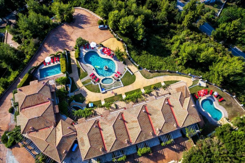 Akritas Ef Zin Villas & Suite - Снимка 4