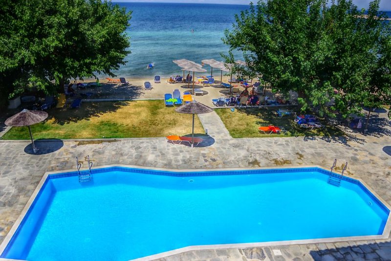 Sunrise Beach - Снимка 0