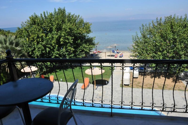 Sunrise Beach - Снимка 10