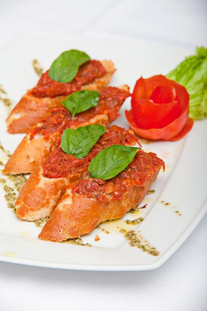 Kronos Hotel - Снимка 1