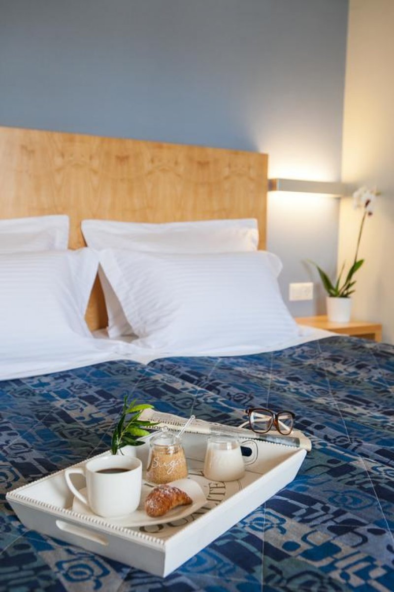 Kronos Hotel - Снимка 5