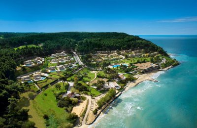 Sani Beach Club - Снимка 1