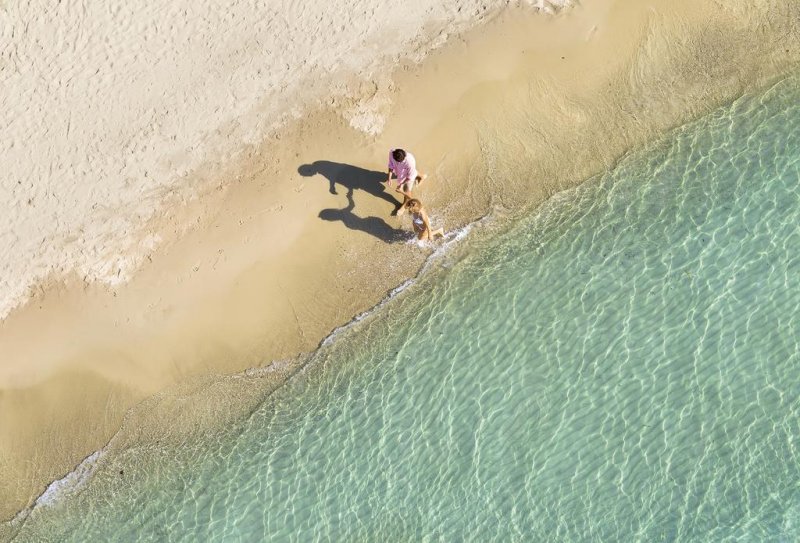 Sani Beach Club - Снимка 9