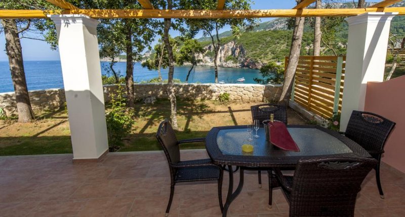 Blue Princess Hotel and Suites - Снимка 11