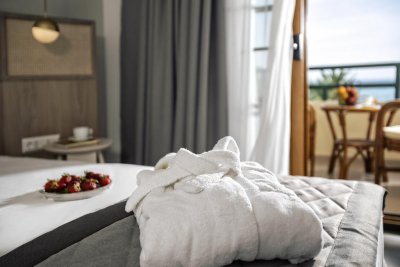 Possidi Holidays Resort & Suite Hotel - Снимка 1