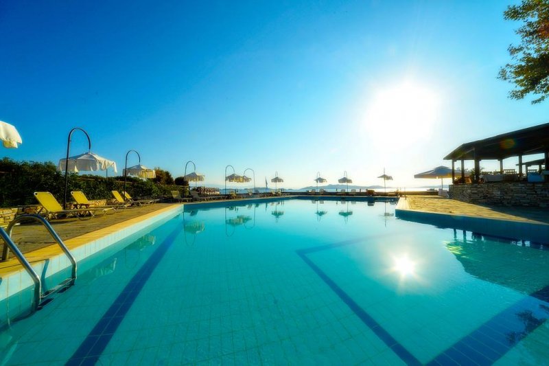 Xenia Ouranoupolis - Снимка 8