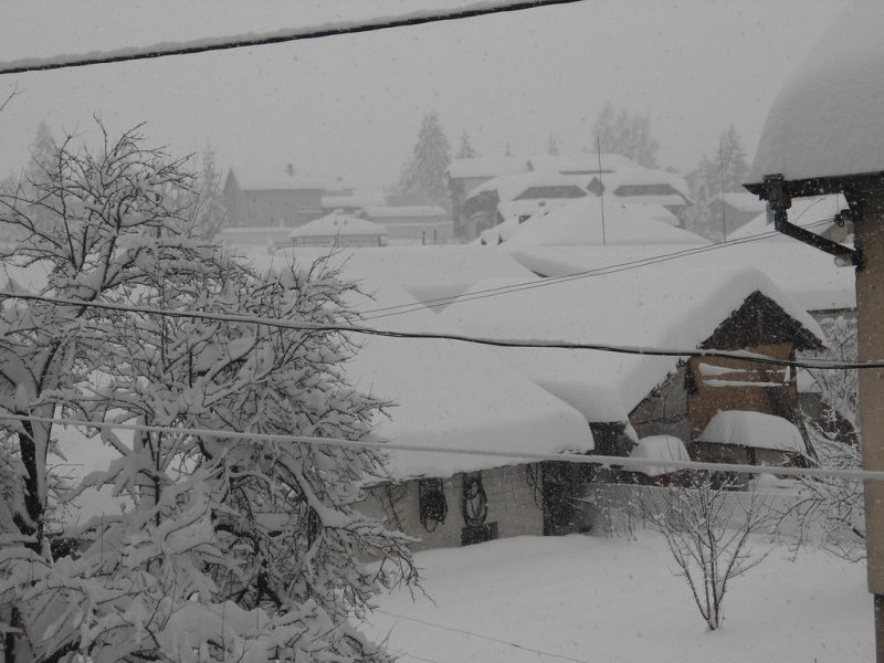 Семеен Хотел Искър - Снимка 2