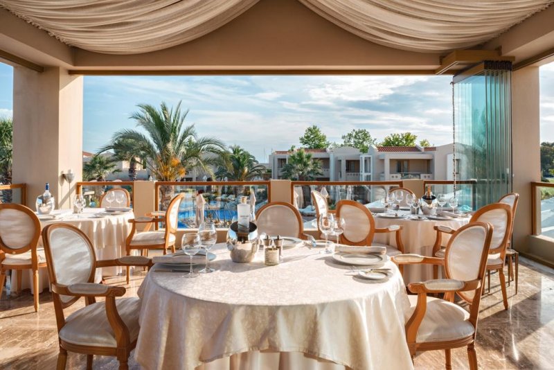 Porto Sani - Снимка 3