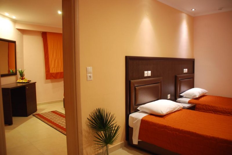 Grand Platon Hotel - Снимка 4