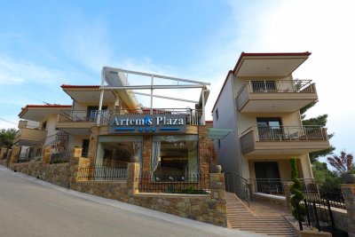 Artemis Plaza Hotel