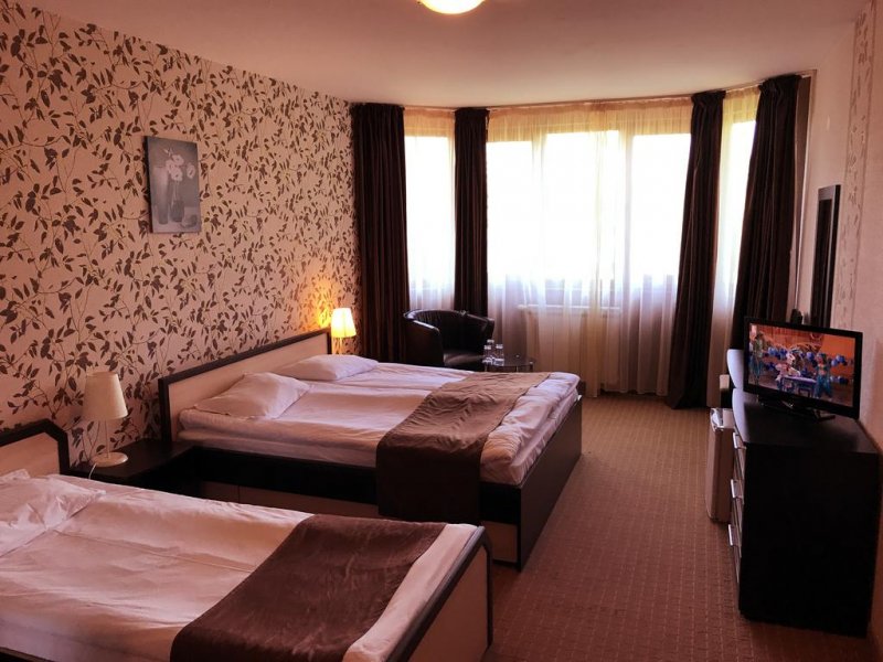 Хотел Айсберг - Снимка 2