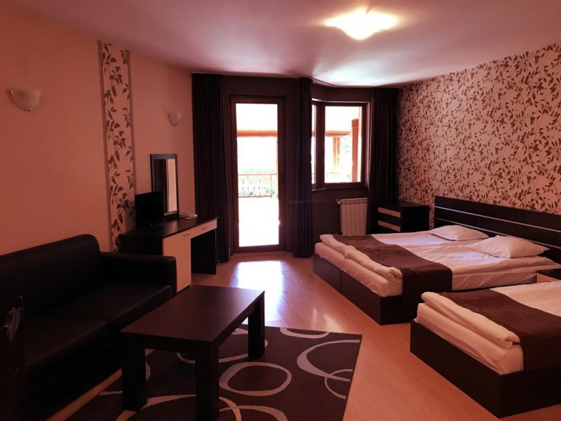 Хотел Айсберг - Снимка 1