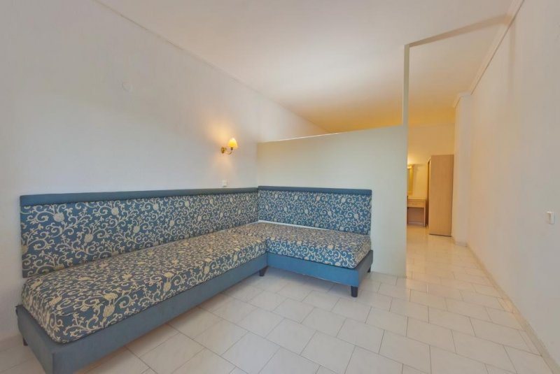 Mendi Hotel - Снимка 1