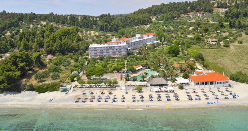 Mendi Hotel - Снимка 8