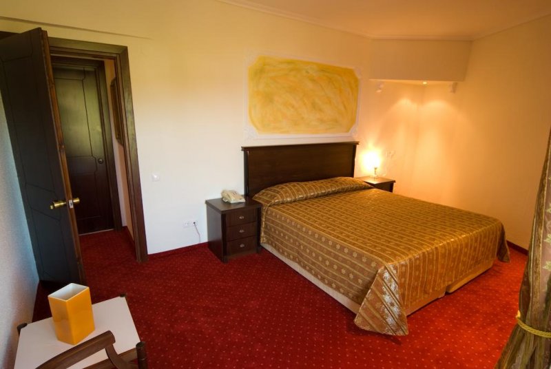 Mendi Hotel - Снимка 3