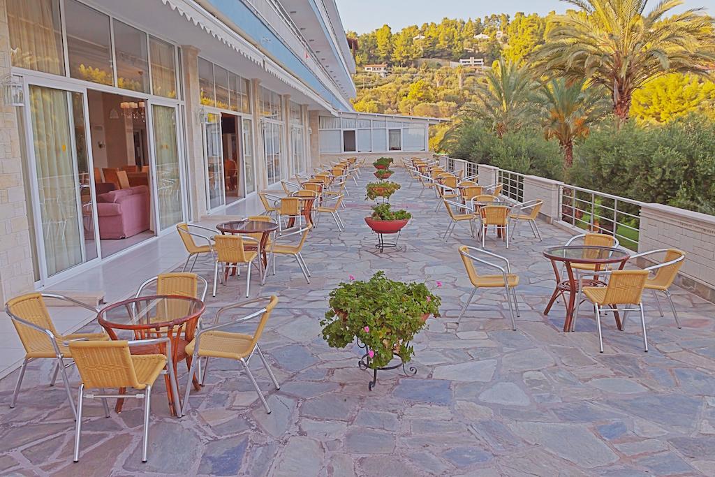Ранни записвания: 6 нощувки със закуски и вечери в хотел Mendi 4*, Халкидики, Гърция през Юли! - Снимка 18