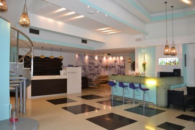 Metropolitan Hotel Thessaloniki - Снимка 1