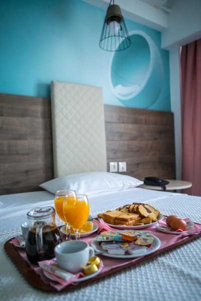 Metropolitan Hotel Thessaloniki - Снимка 3