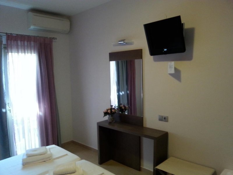 Hotel Epavlis Eleftheriadi - Снимка 7