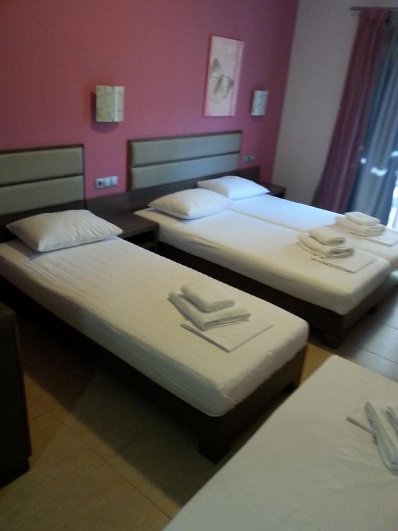 Hotel Epavlis Eleftheriadi - Снимка 2