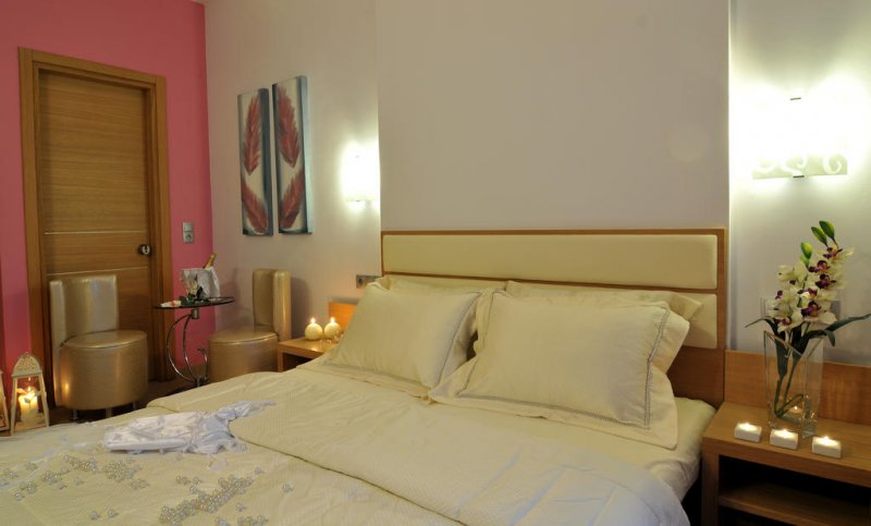 Hotel Epavlis Eleftheriadi - Снимка 1