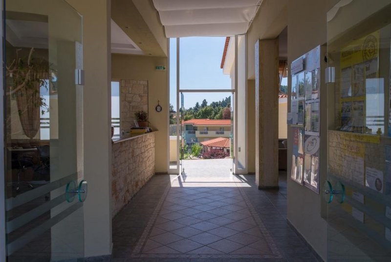 Alkion Hotel - Снимка 3