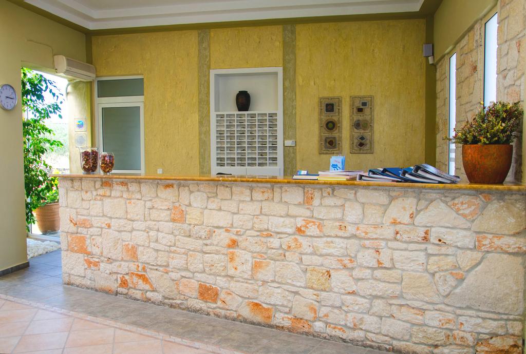 Лято 2020 в Криопиги, Халкидики, Гърция! Нощувка за двама или трима, закуска по избор + басейн в хотел Alkion - Снимка 23