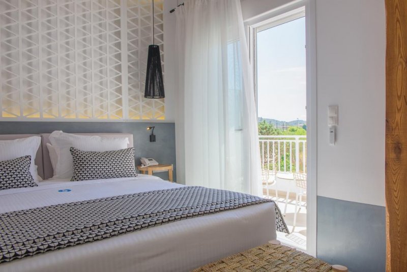 Antigoni Beach Resort - Снимка 1