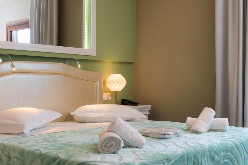 Pegasus Hotel - Снимка 8